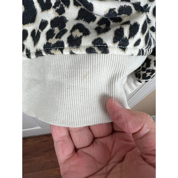 Old Navy boxy fit Leopard Half-Zip French Terry Sweatshirt Size Medium - Picture 6 of 8